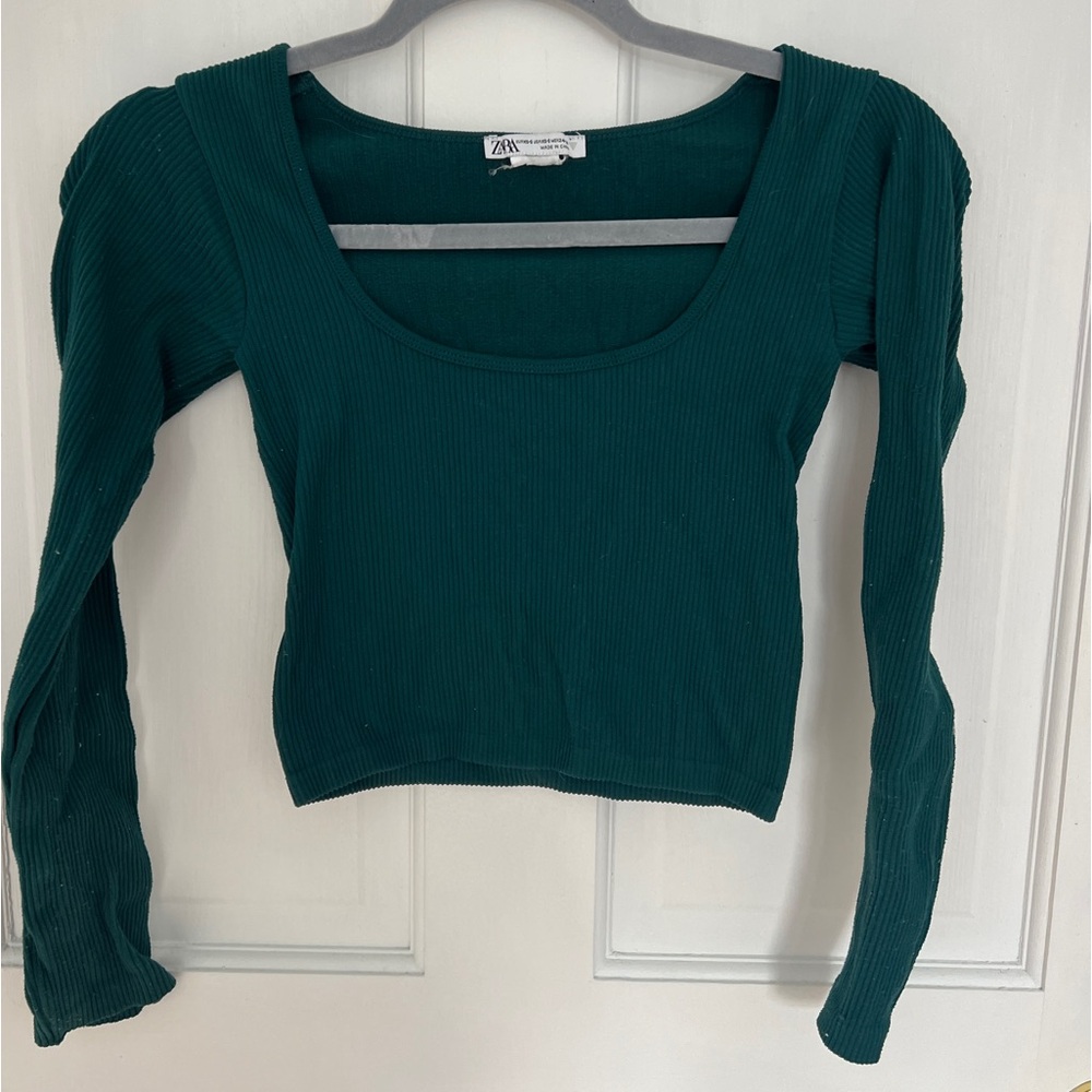 Zara forest green cropped long sleeve 💚